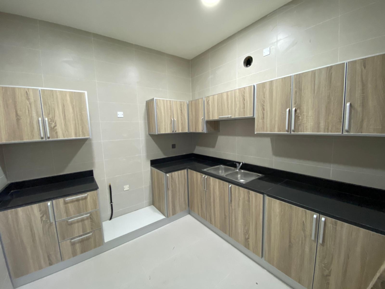 property 5696 image 10