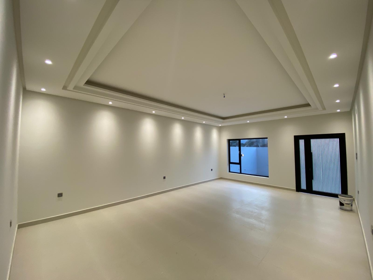 property 5696 image 1