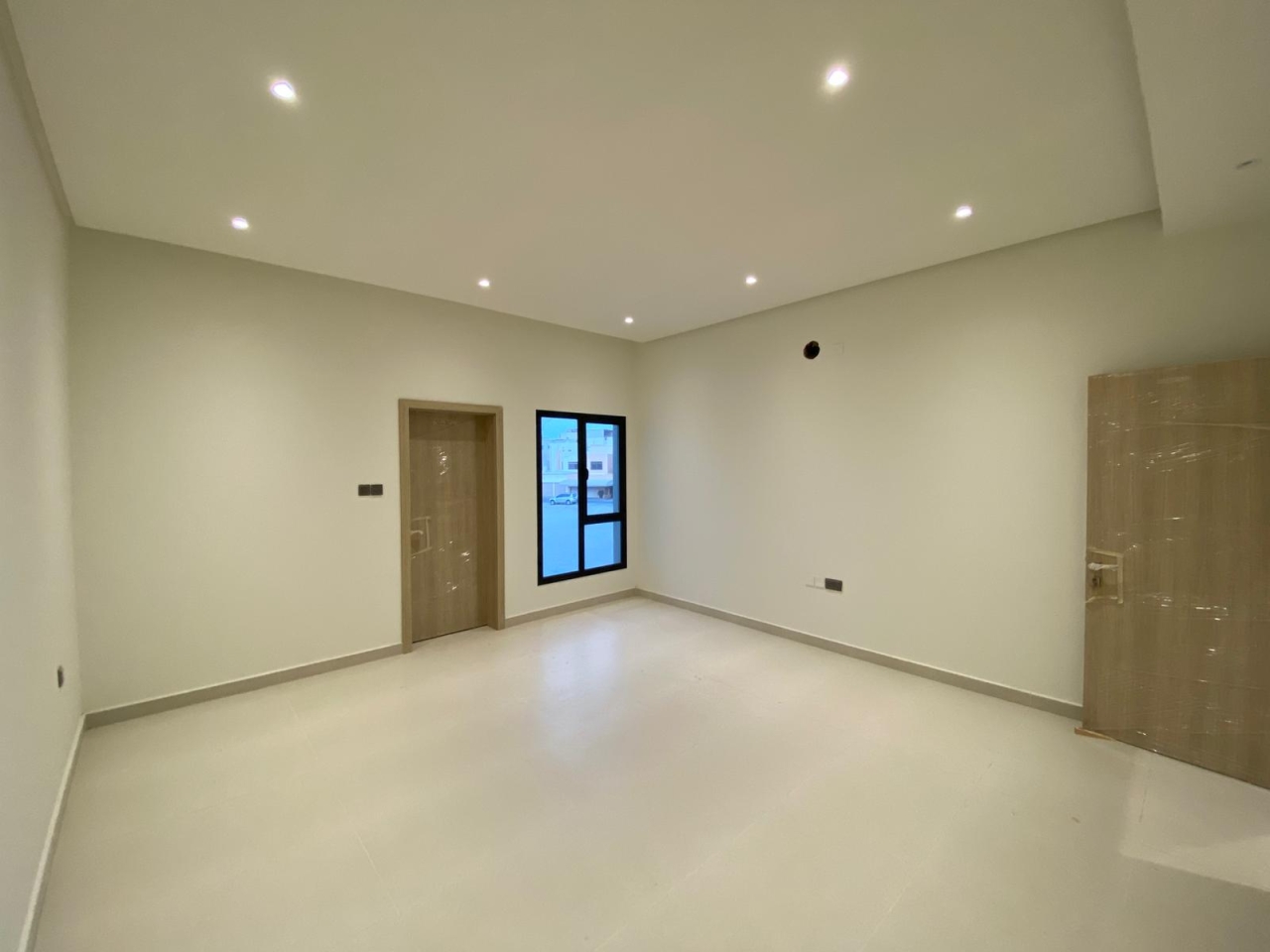 property 5697 image 8