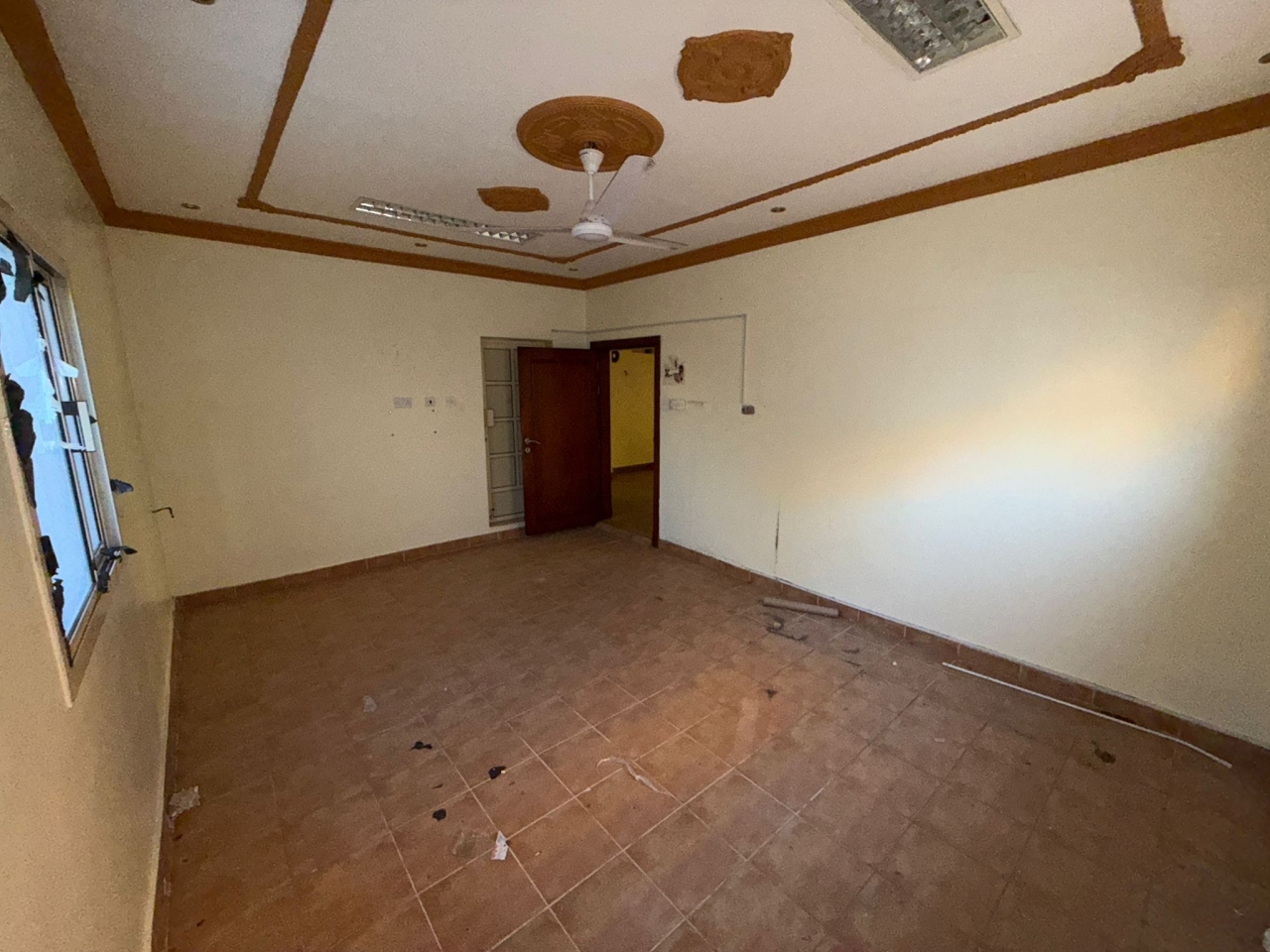 property 5728 image 1