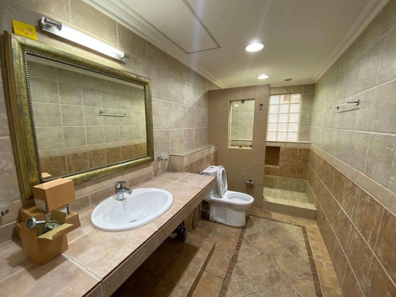 property 5781 image 7