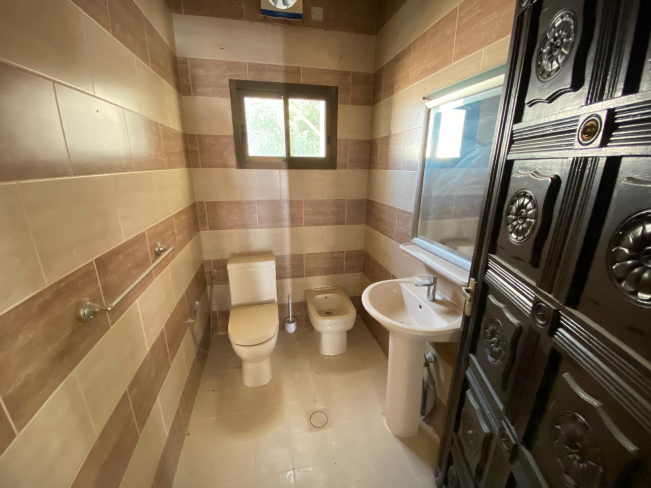 property 5809 image 17