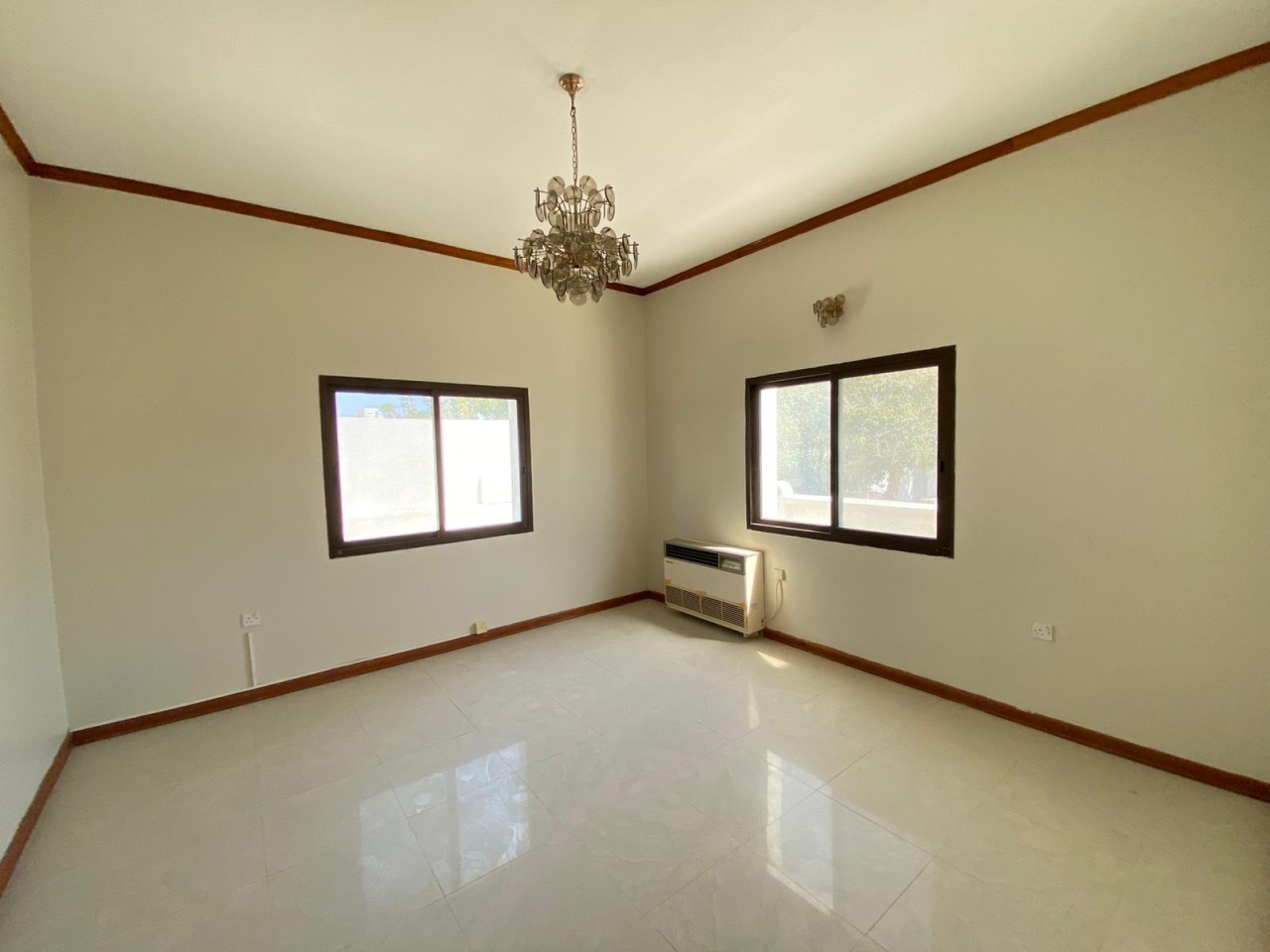 property 5809 image 5