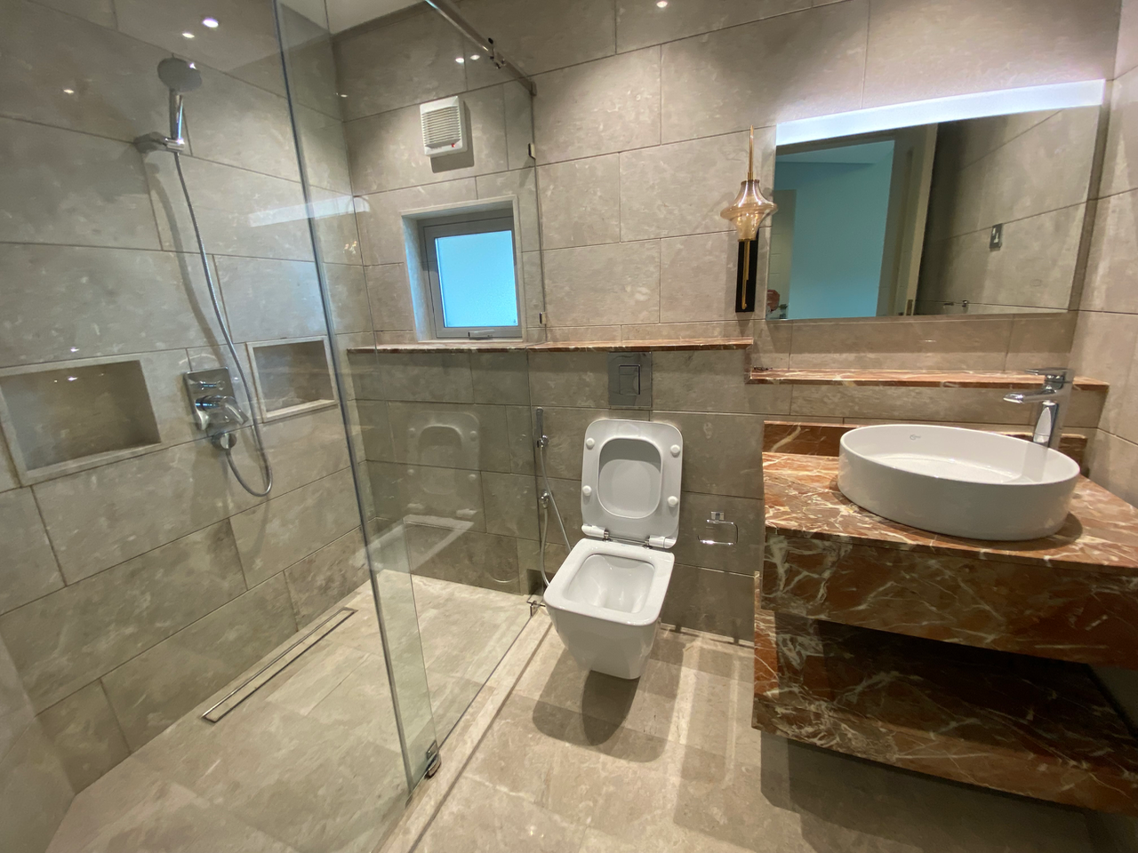 property 5840 image 5