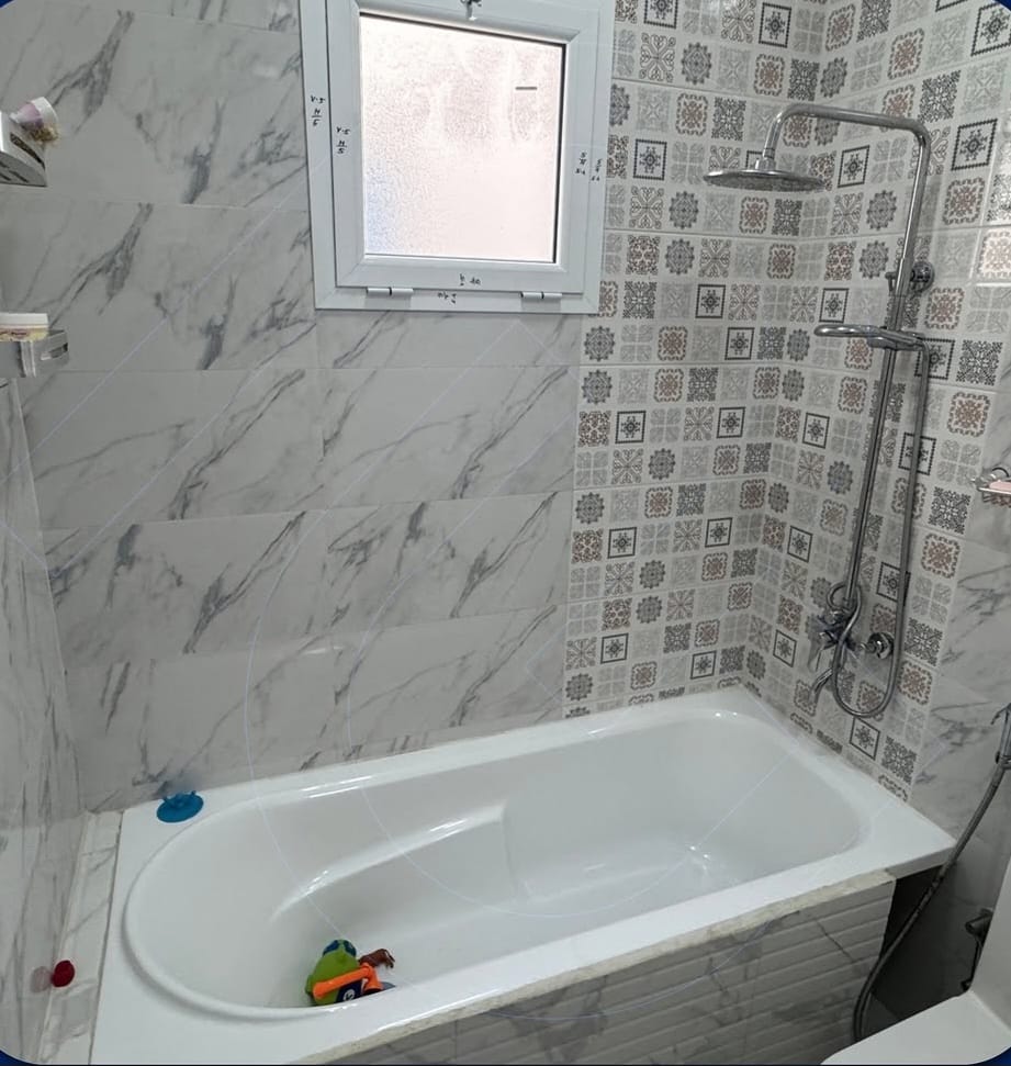 property 5857 image 0