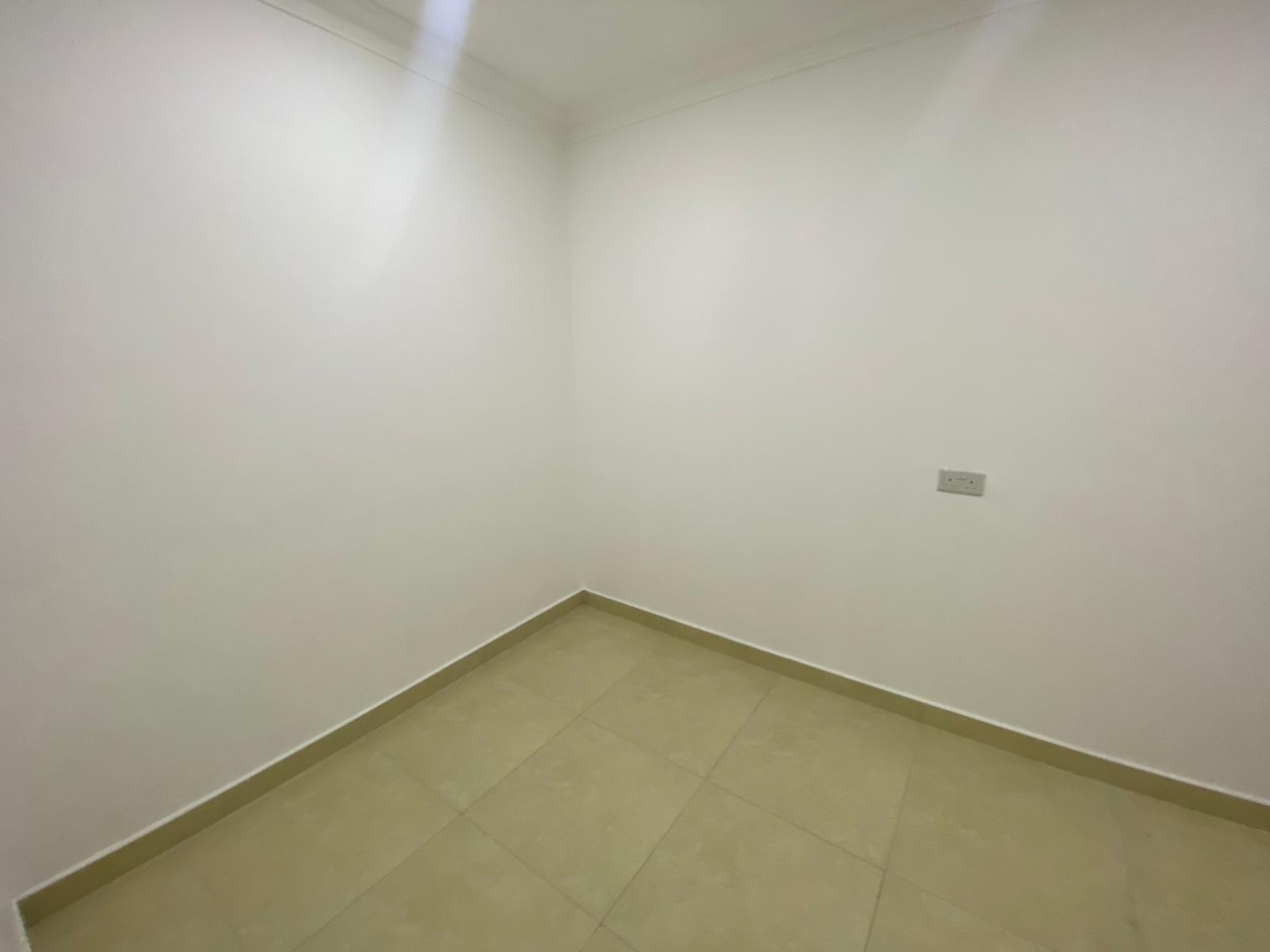 property 5898 image 6